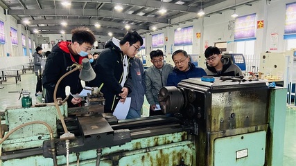實踐教學與共學共建 機電教學器材的創新應用